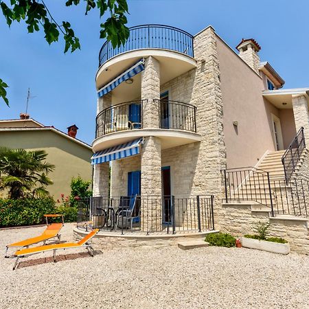 Apartment In Villa Moletto Seaside & Relax - 4 Guests Lovrečica エクステリア 写真